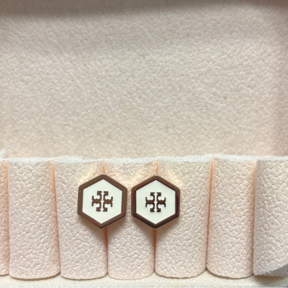 Tory Burch Hexagon Stud Earrings - Cream and Gold